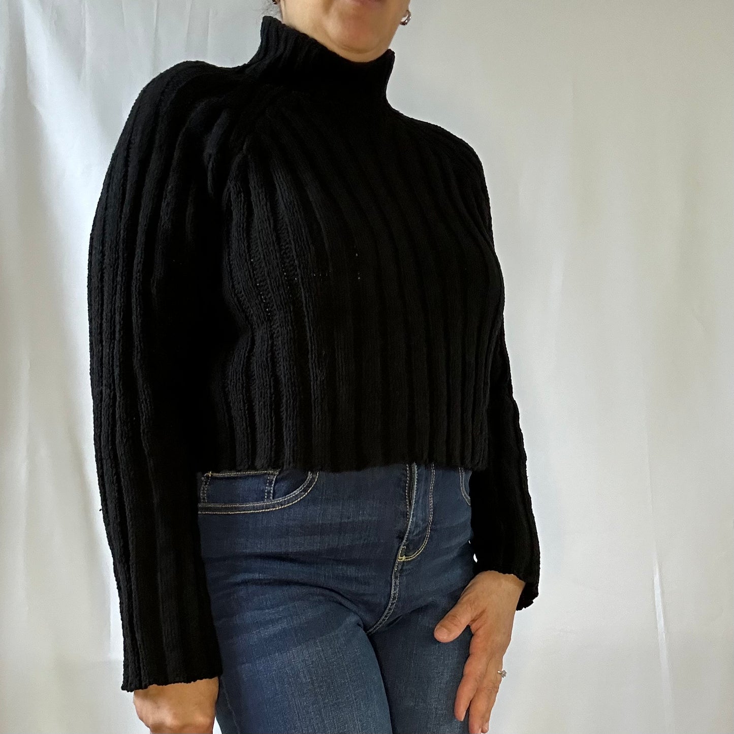 Bella-Black Pull Over Sweater